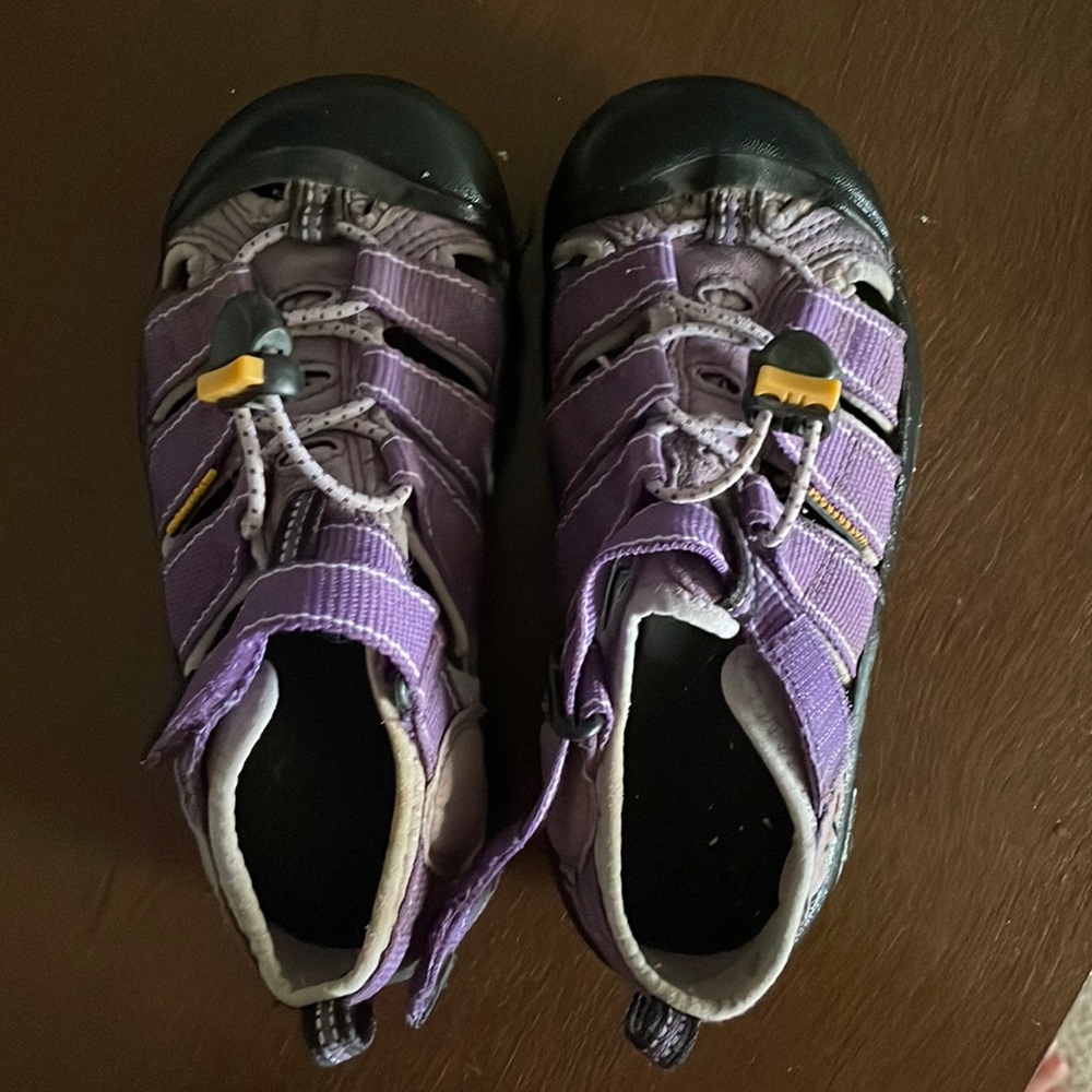 Keen purple size 13 kids